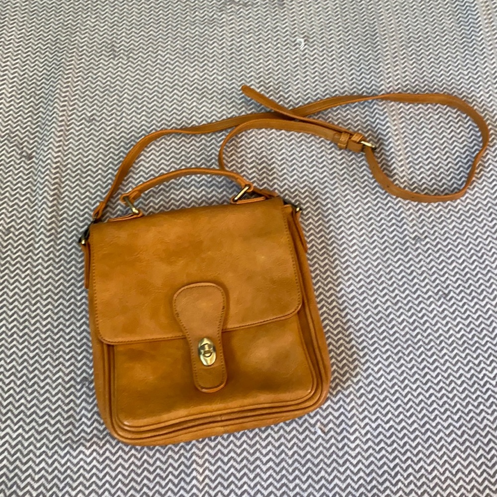 Antik Kraft vegan leather crossbody